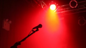 lone mic_532x300